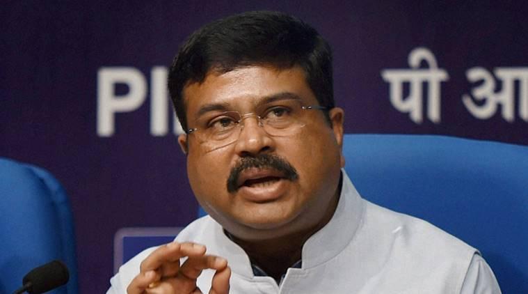 http://www.vsnews.co.in/upload/2017-10-12/132267333dharmendra-pradhan-759.jpg