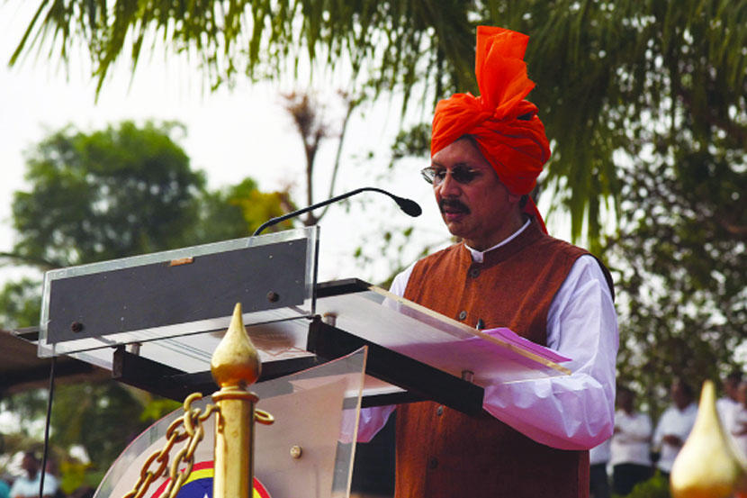 http://www.vsnews.co.in/upload/2017-11-13/934438557Deepak-Kesarkar.jpg